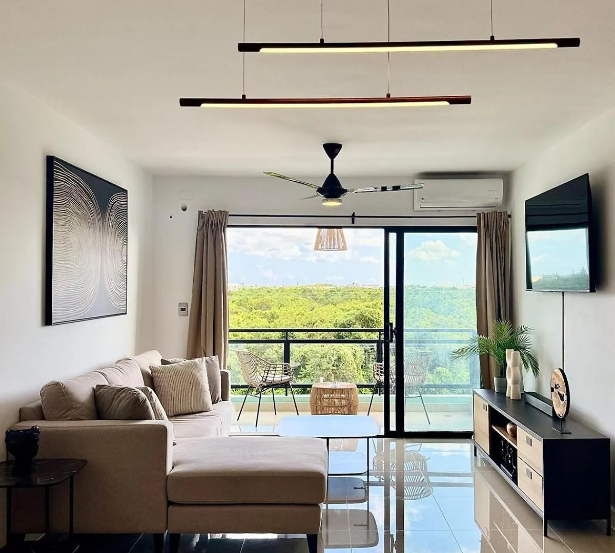 Palm Vibe Condo - Downtown Punta Cana